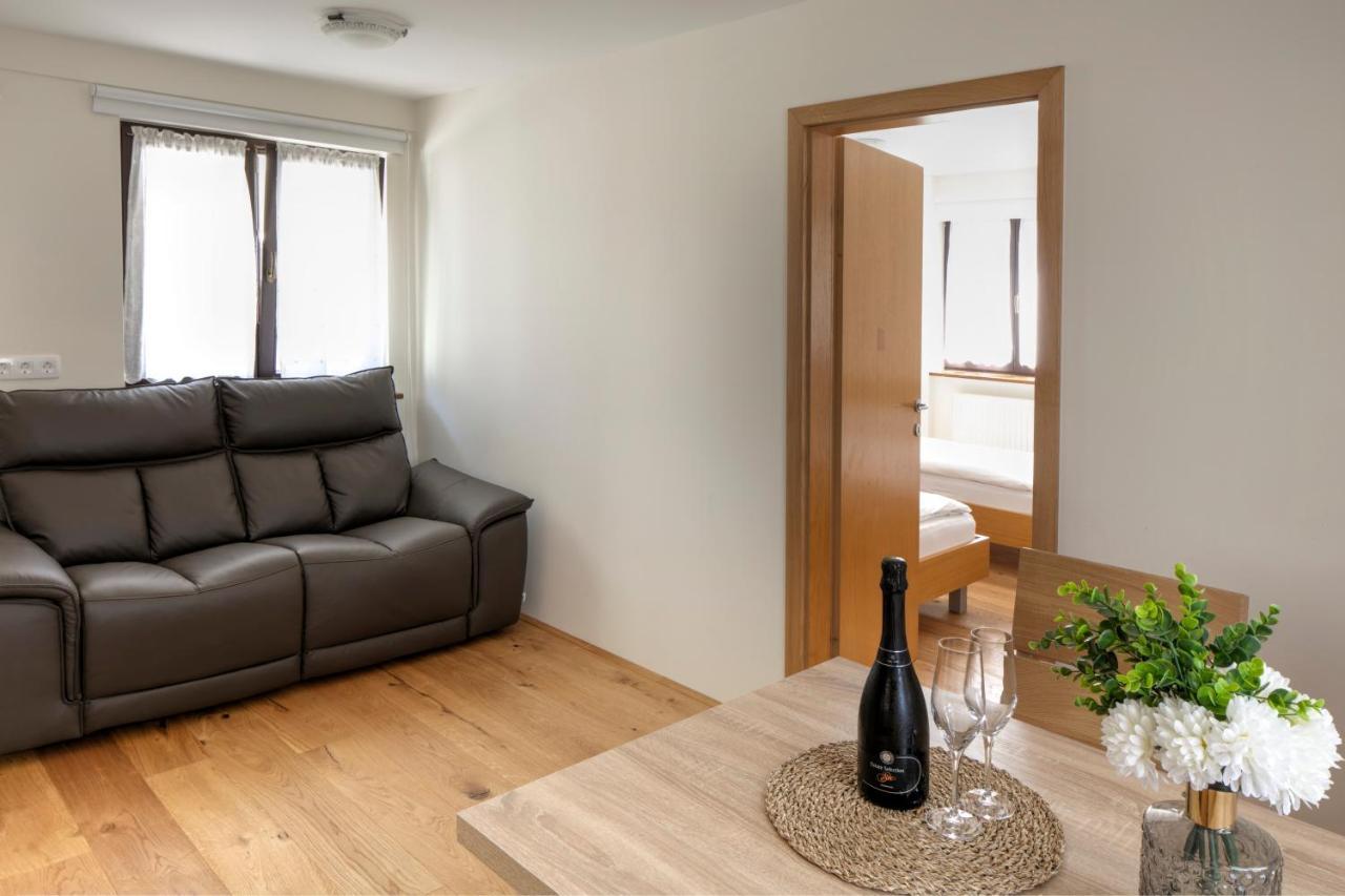 Guesthouse Turšič Vrhnika Extérieur photo