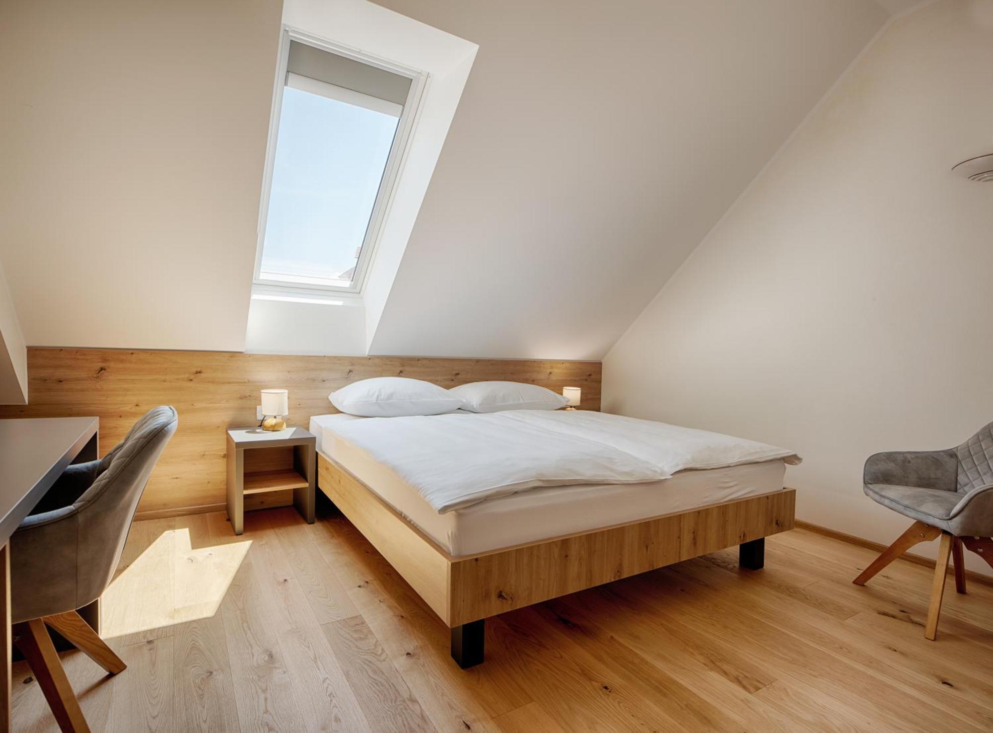 Guesthouse Turšič Vrhnika Extérieur photo