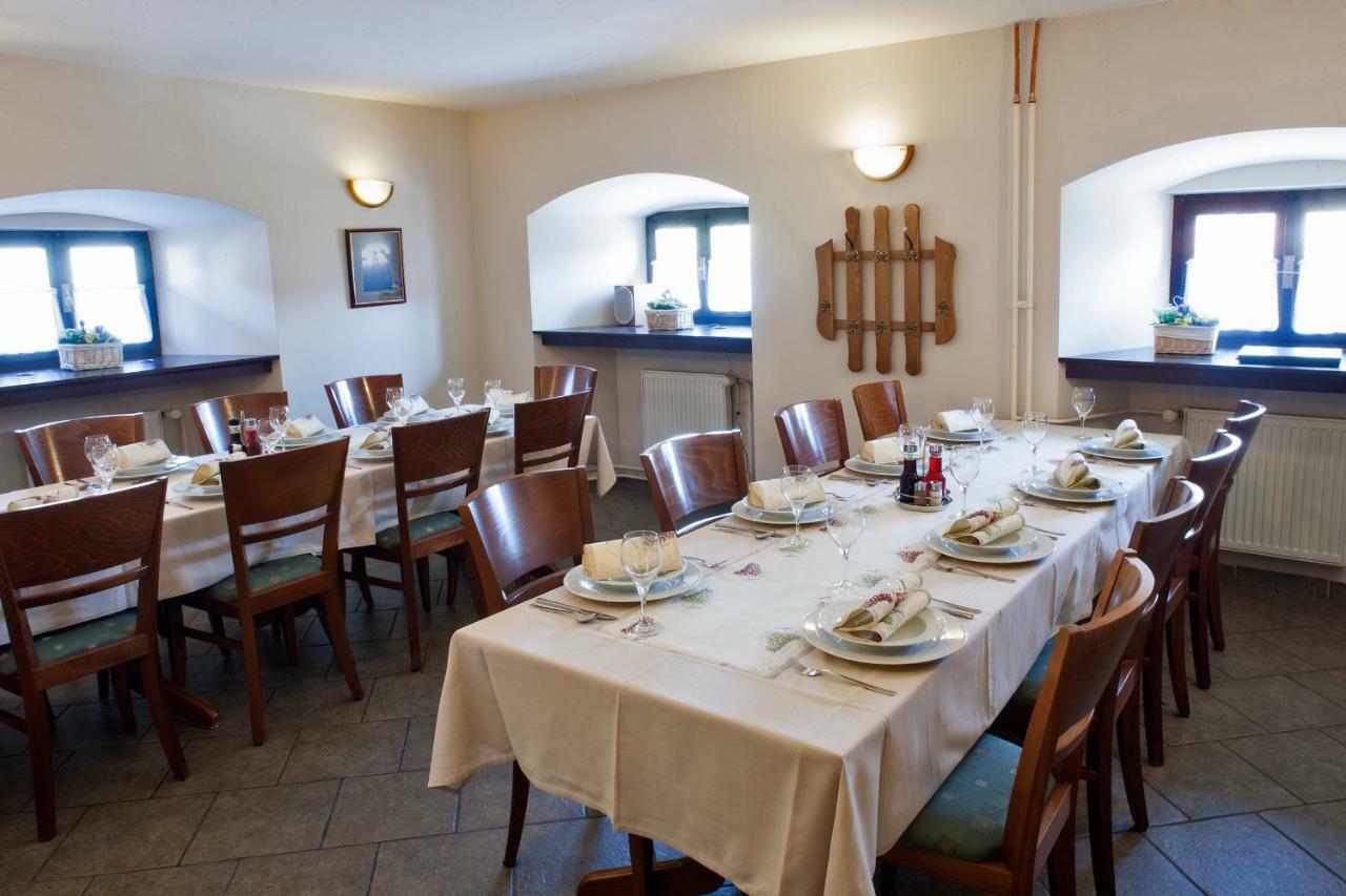 Guesthouse Turšič Vrhnika Extérieur photo